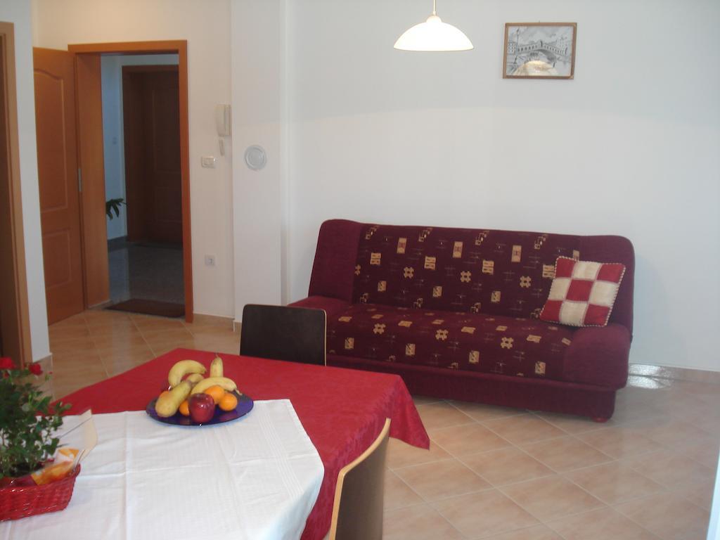 Apartments Buzleta II Fažana Zimmer foto